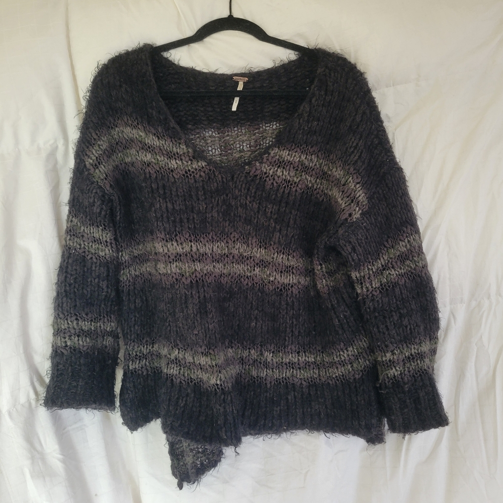 Free People Cozy Black and Gray Women's Sweater.  Sz M